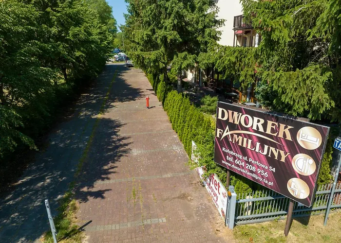 Dworek Familijny